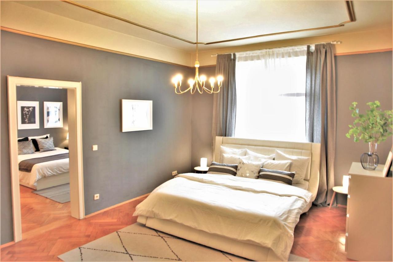 Spacious Apartment In The Heart Of Innsbruck Kültér fotó