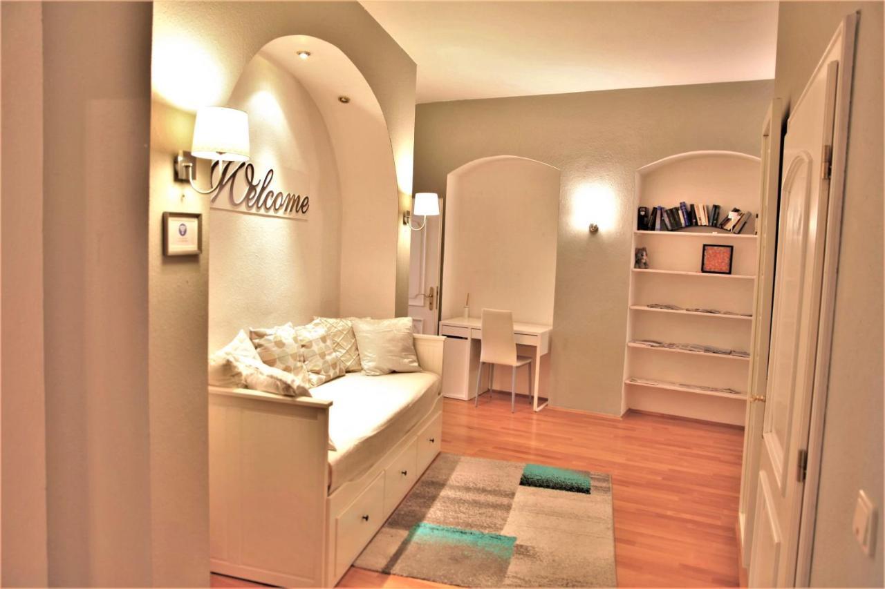 Spacious Apartment In The Heart Of Innsbruck Kültér fotó